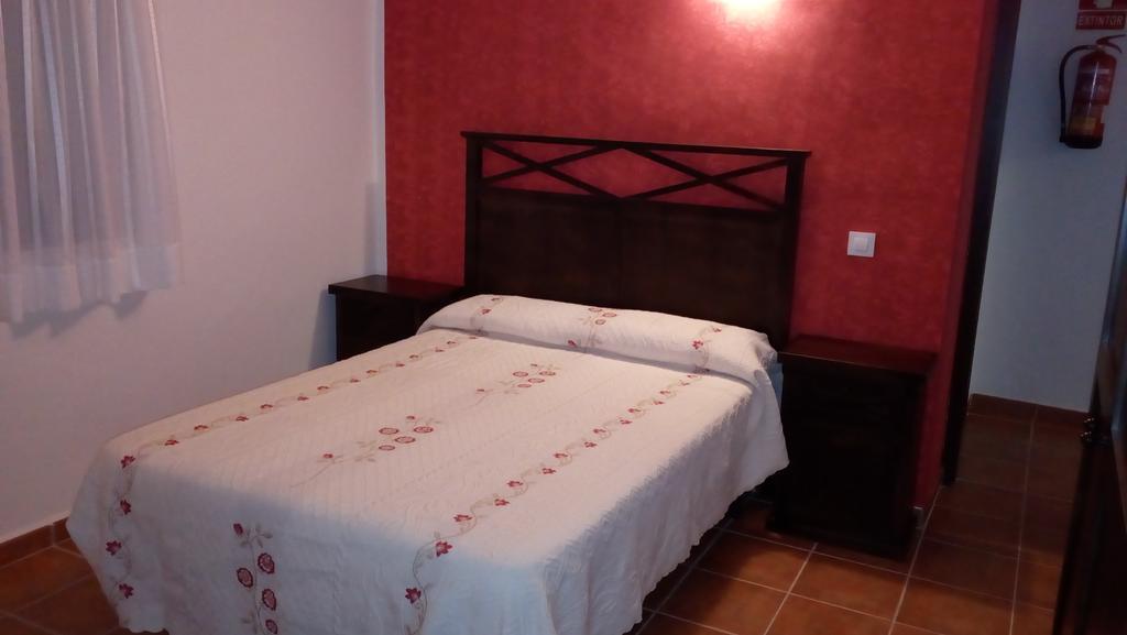 Apartamentos Rurales Casas De Los Maestros Talarrubias Kültér fotó