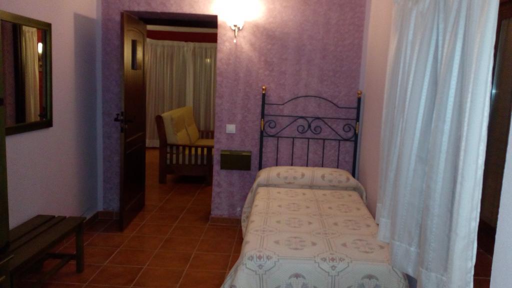 Apartamentos Rurales Casas De Los Maestros Talarrubias Kültér fotó