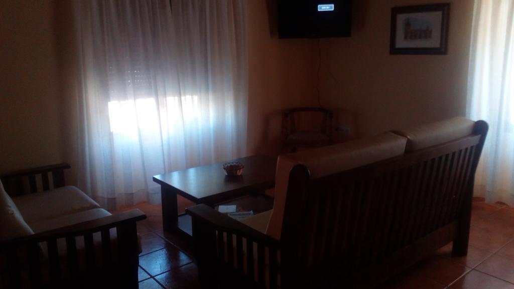 Apartamentos Rurales Casas De Los Maestros Talarrubias Kültér fotó
